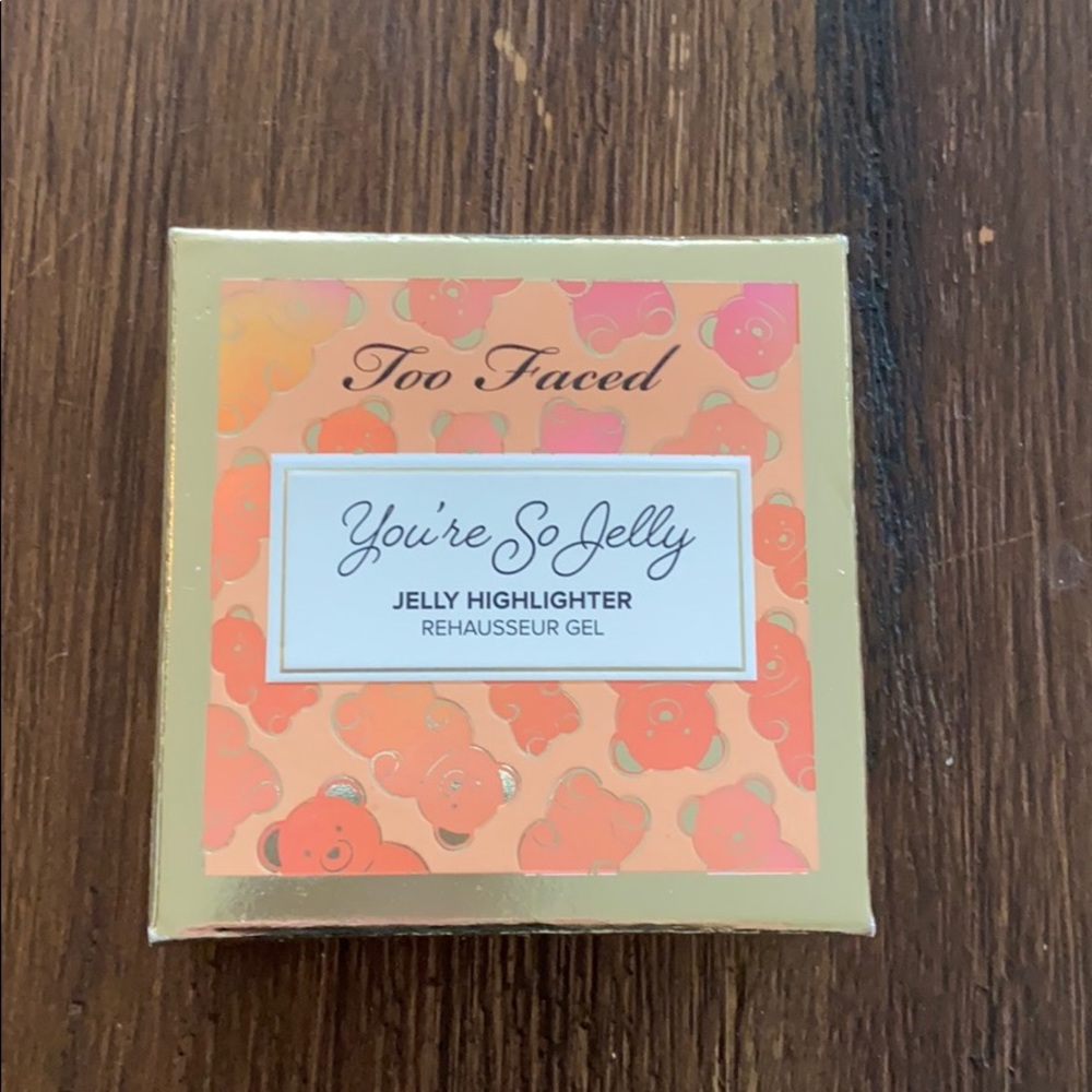 Too Faced You’re so Jelly Highlighter